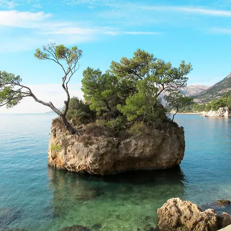 빌라 Natasha By Interhome *