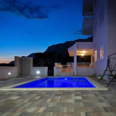 Natasha By Interhome Villa *