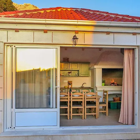 Natasha By Interhome *