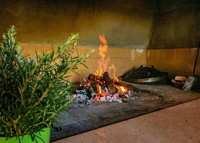 וילה Natasha By Interhome מאקרסקה